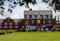 Le Strange Arms Hotel & Lodges